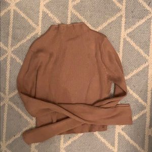 Brown cropped knit Sweater
